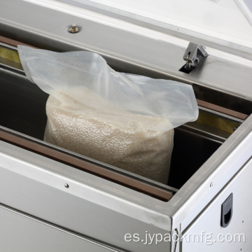 Cereales portátiles y máquina de embalaje de compresas de arroz.